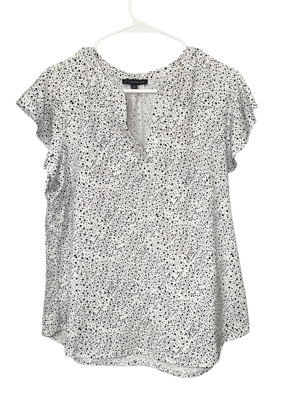 Adrianna Papell White & Black Dot Flutter Sleeve Top V-neck Blouse Size Large